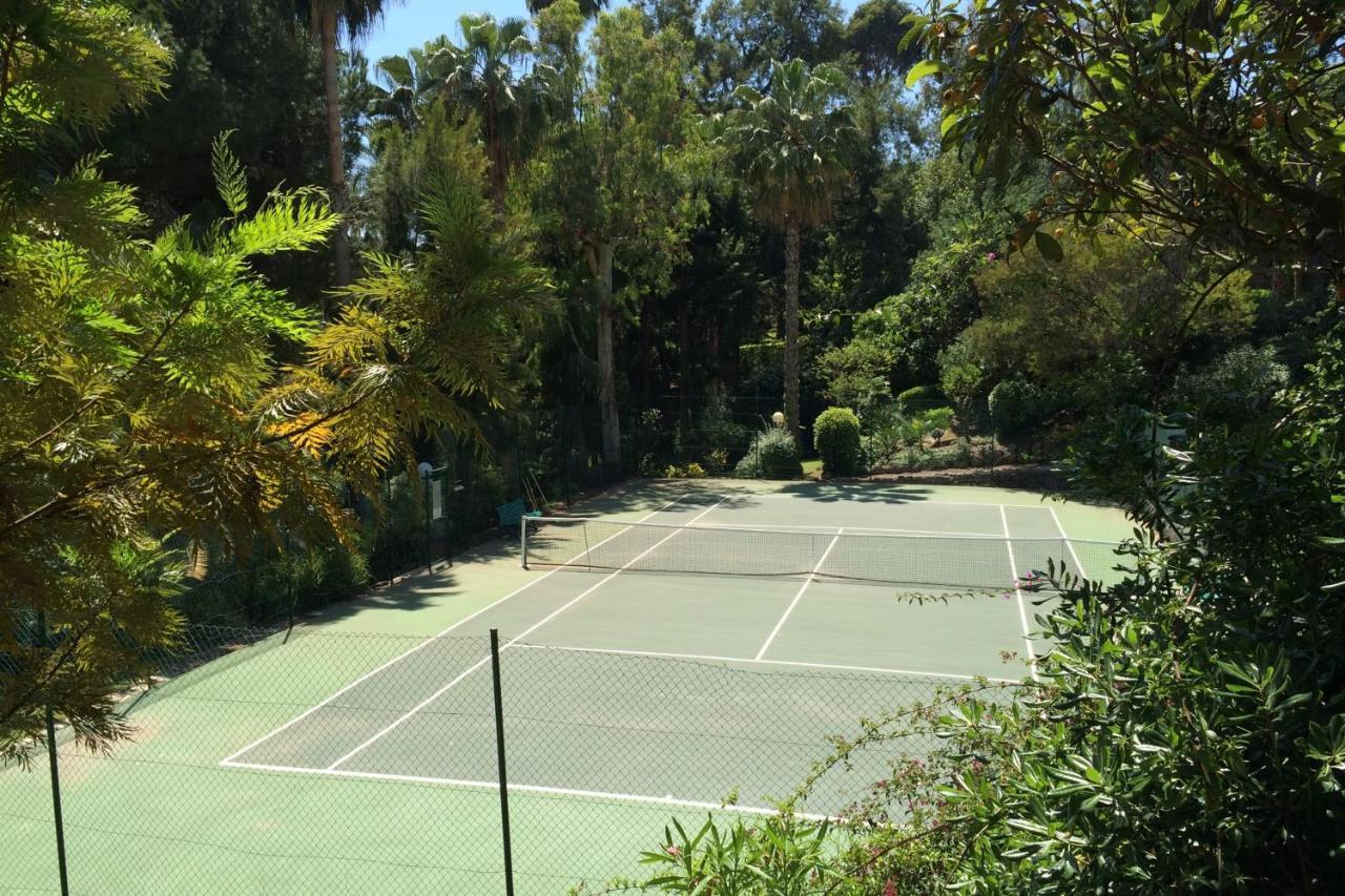 Cote D'azur Sea View Tennis Access Apartment Vallauris