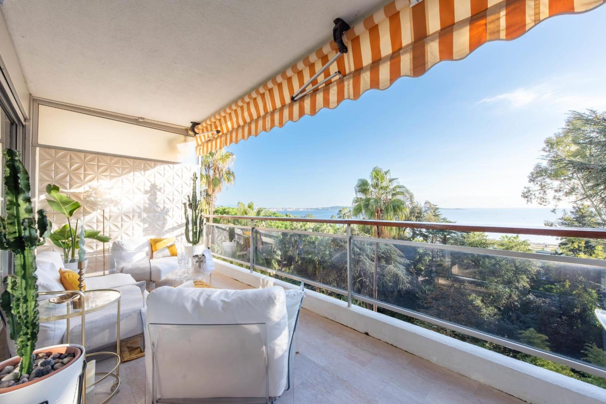 Cote D'azur Sea View Tennis Access