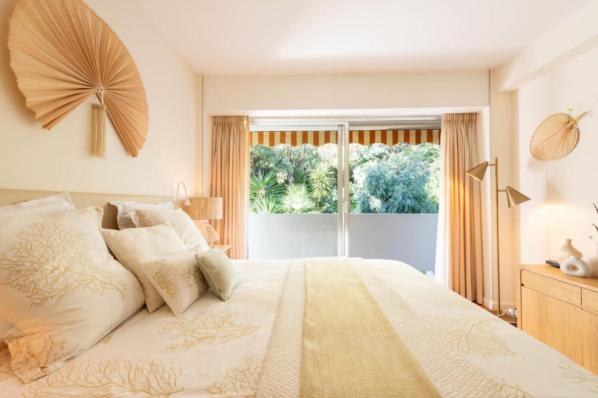 Cote D'azur Sea View Tennis Access Apartment *